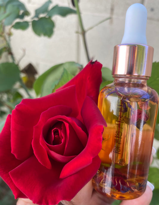 Rejuvenating Rose Face Serum